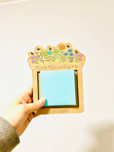 Personalized Teacher Sticky Note Holder – Floral Design
