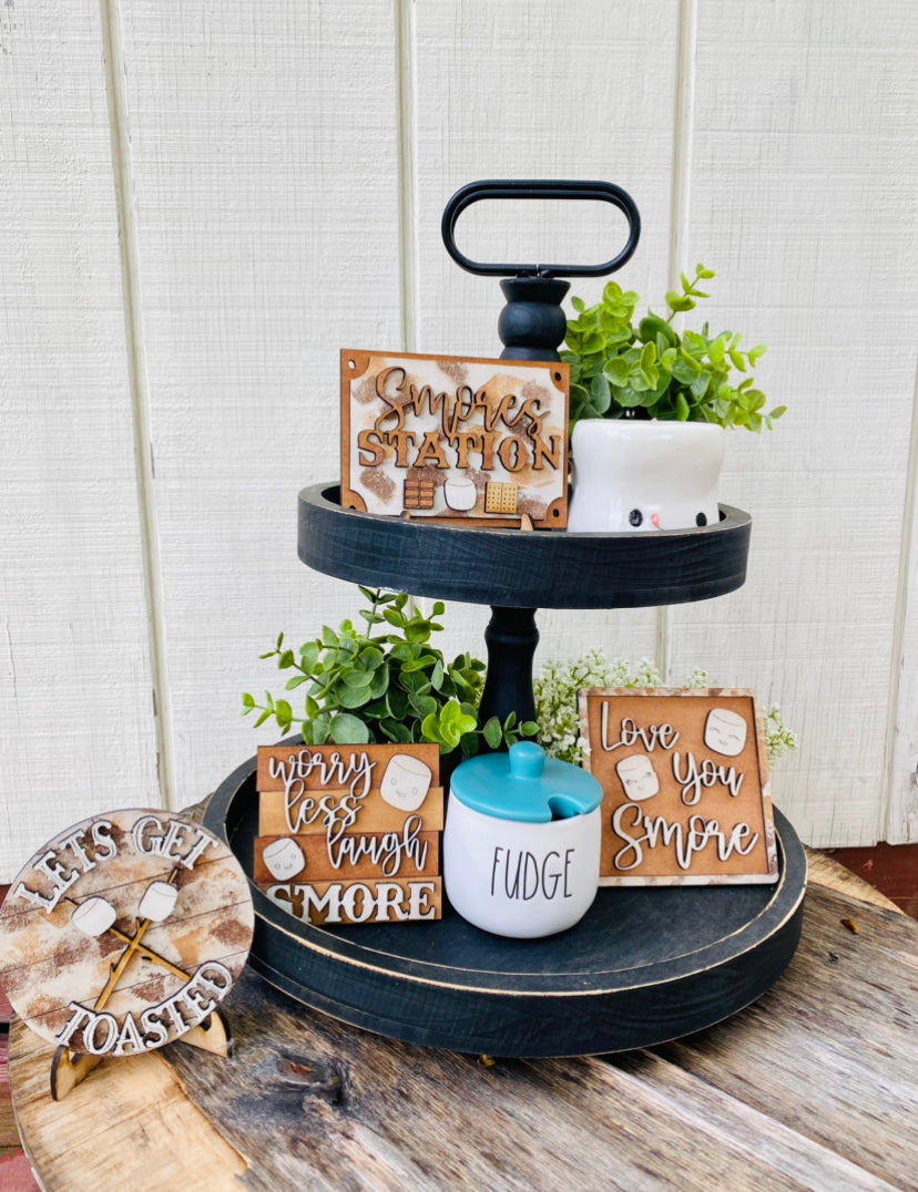 Smore tiered tray set