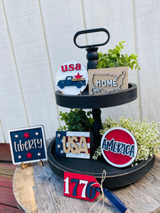 Liberty tiered tray set